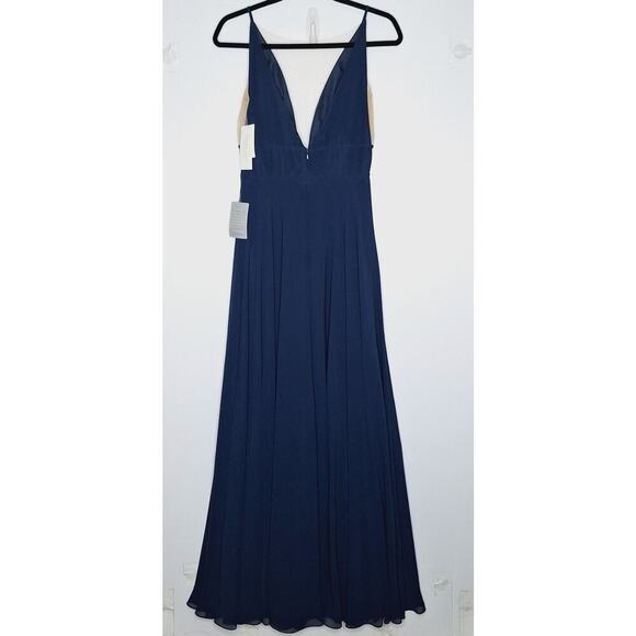 Elegant Navy Blue Evening Gown - Picture 12 of 12